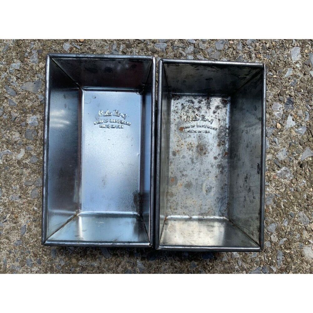 2 Vintage Cake King 6” x 3.5” Bread Pans